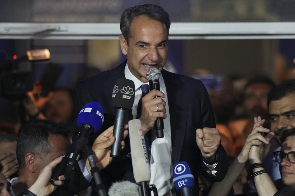 执政党大胜不足独立组阁 希腊总理暗示重选